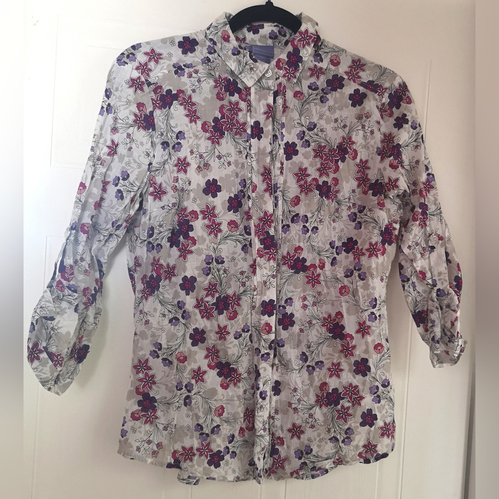 NWOT LAURA SCOTT SHIRT